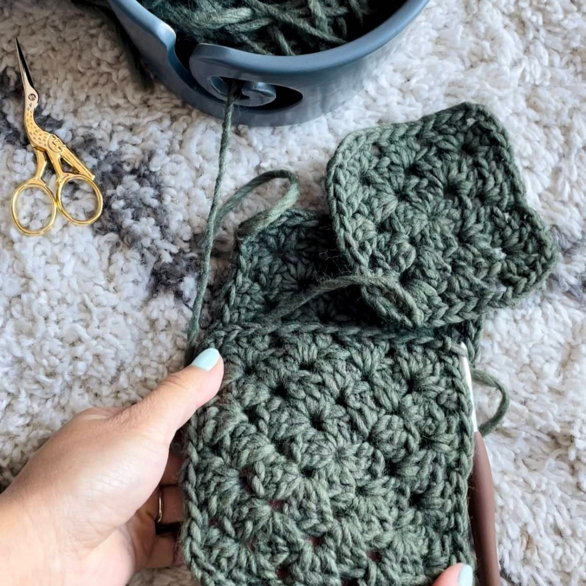 Yarni bulky wool granny square